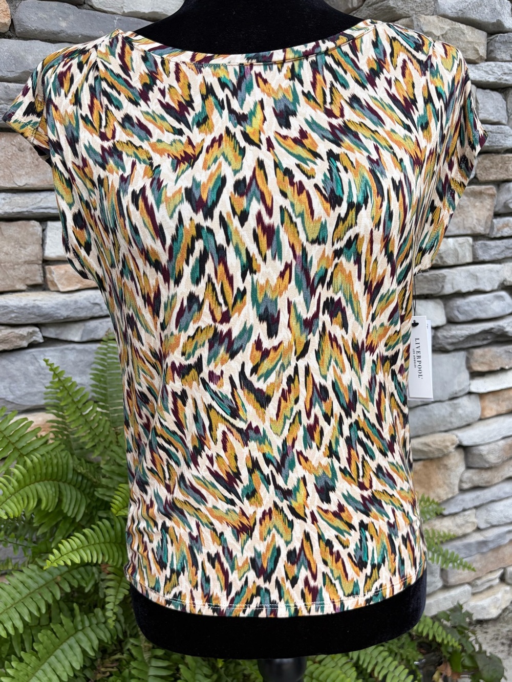 NWT Liverpool Green Multi Animal Print top
